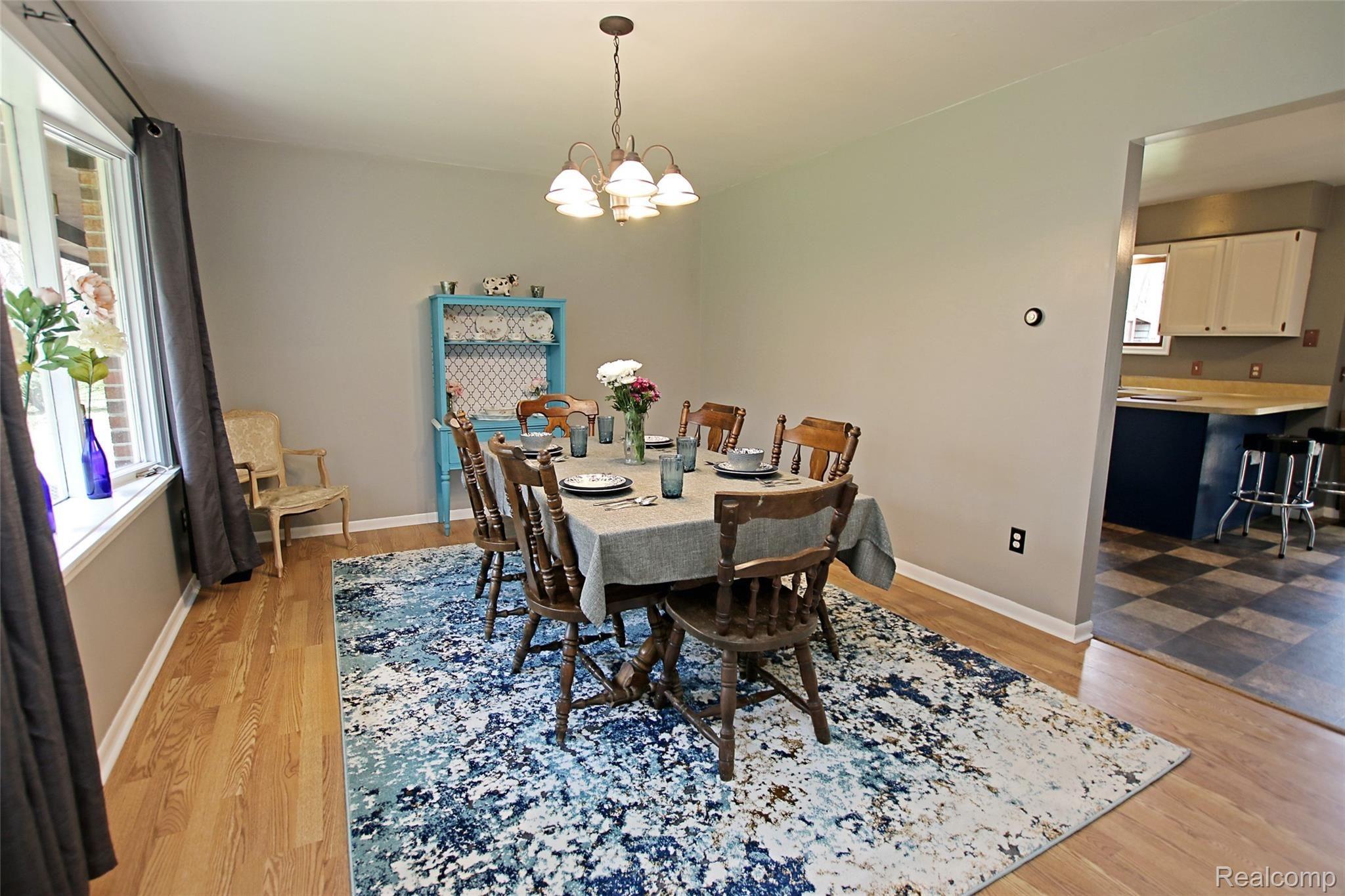 4095 Flint River Road Columbiaville, MI 48421 - Photo 5 of 84 6) Dining Room.jpg