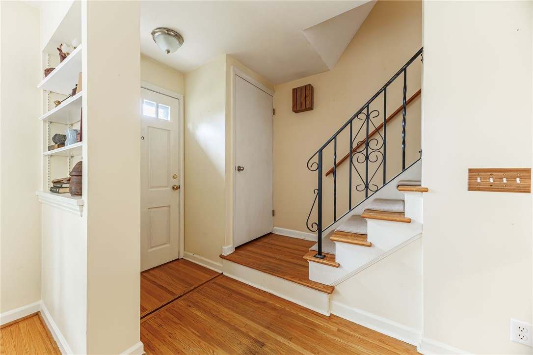 35 Gregory Hill Road Rochester, NY 14620 - Photo 13 of 30 Gallery Image 13