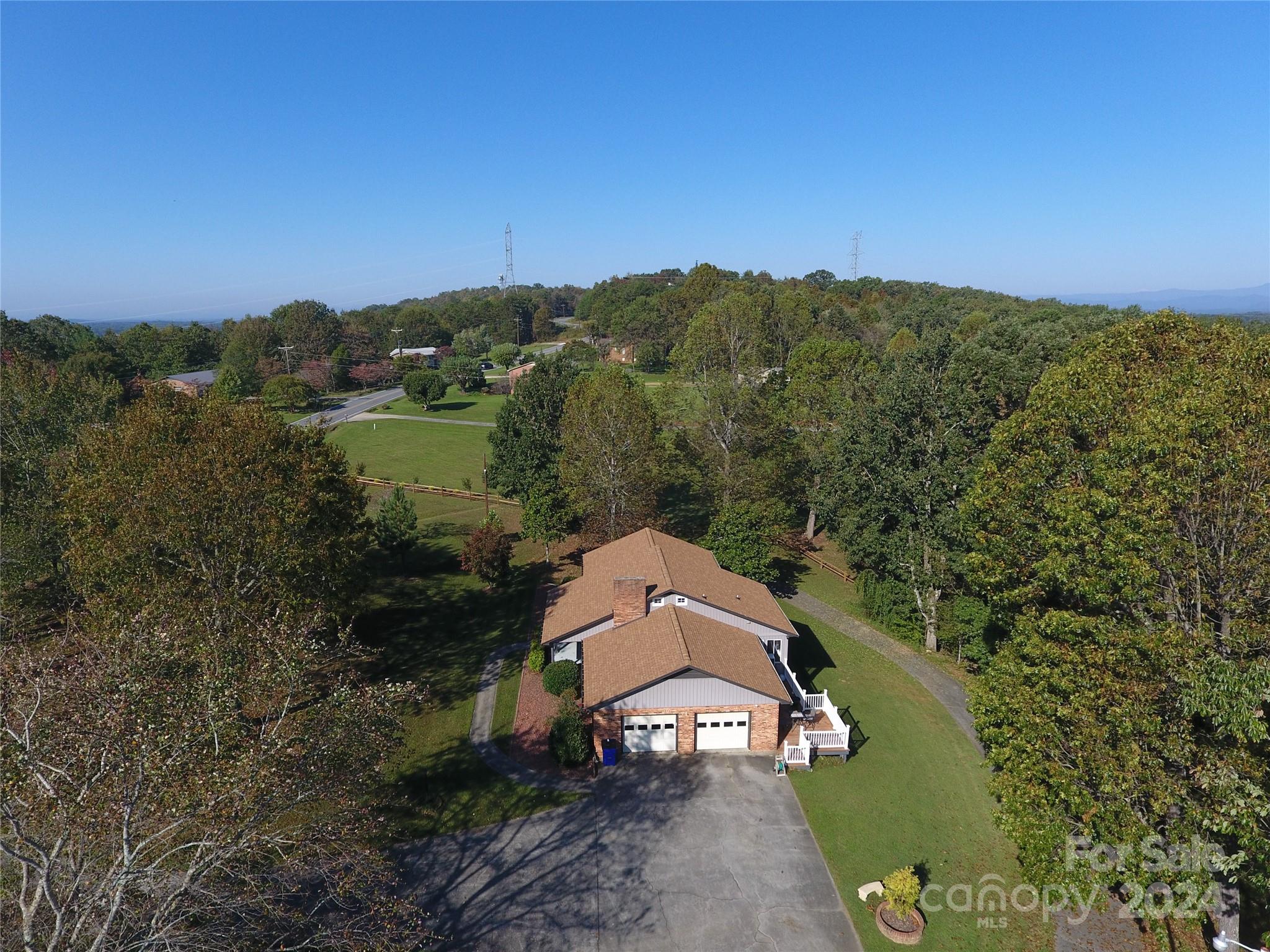 1158 Cajah Mountain Road Hudson, NC 28638 - Photo 4 of 45 Gallery Image 4