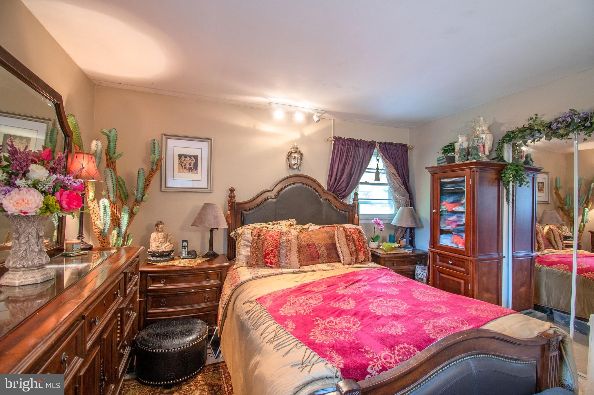 156 Dolington Road Yardley, PA 19067 - Photo 13 of 19 Primary bedroom