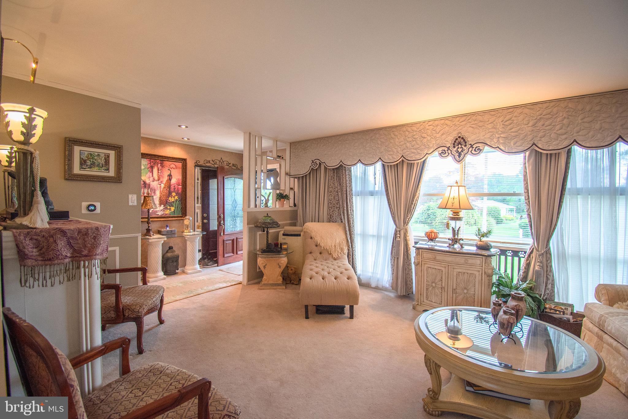 156 Dolington Road Yardley, PA 19067 - Photo 6 of 19 Living room