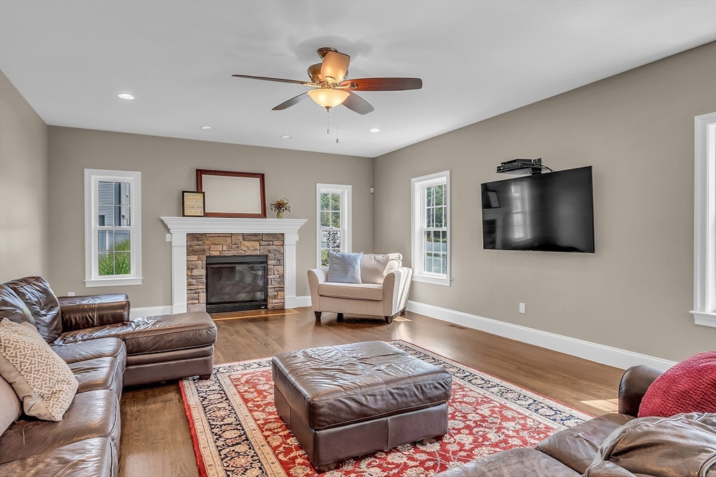 20 Amherst Road Wilmington, MA 01887 - Photo 11 of 42 Gallery Image 11