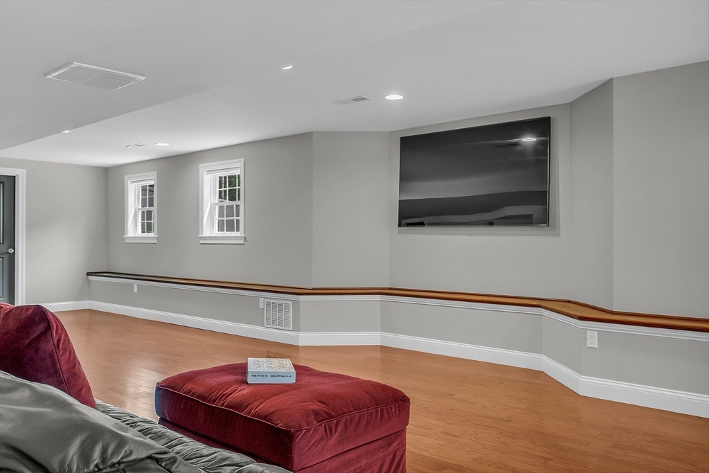 20 Amherst Road Wilmington, MA 01887 - Photo 35 of 42 Gallery Image 35