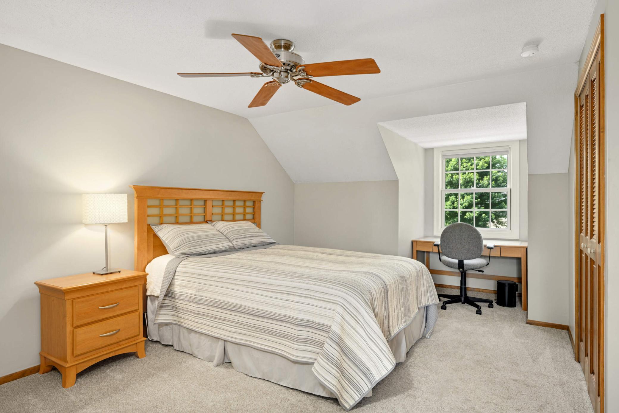 9717 Palmer Road Bloomington, MN 55437 - Photo 24 of 50 Gallery Image 24