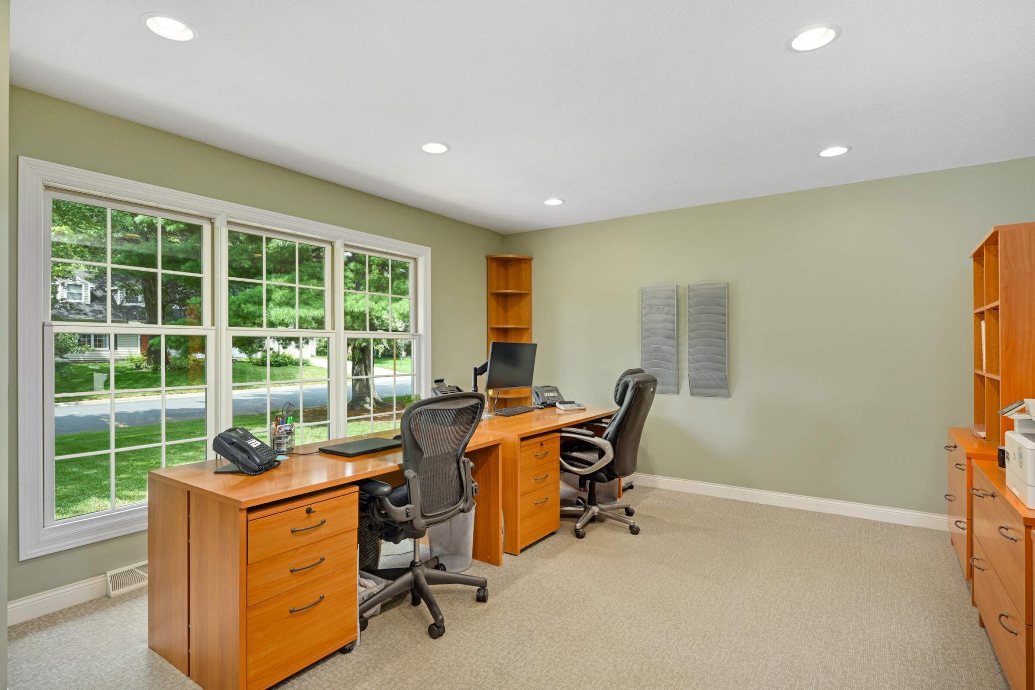 9717 Palmer Road Bloomington, MN 55437 - Photo 6 of 50 Gallery Image 6