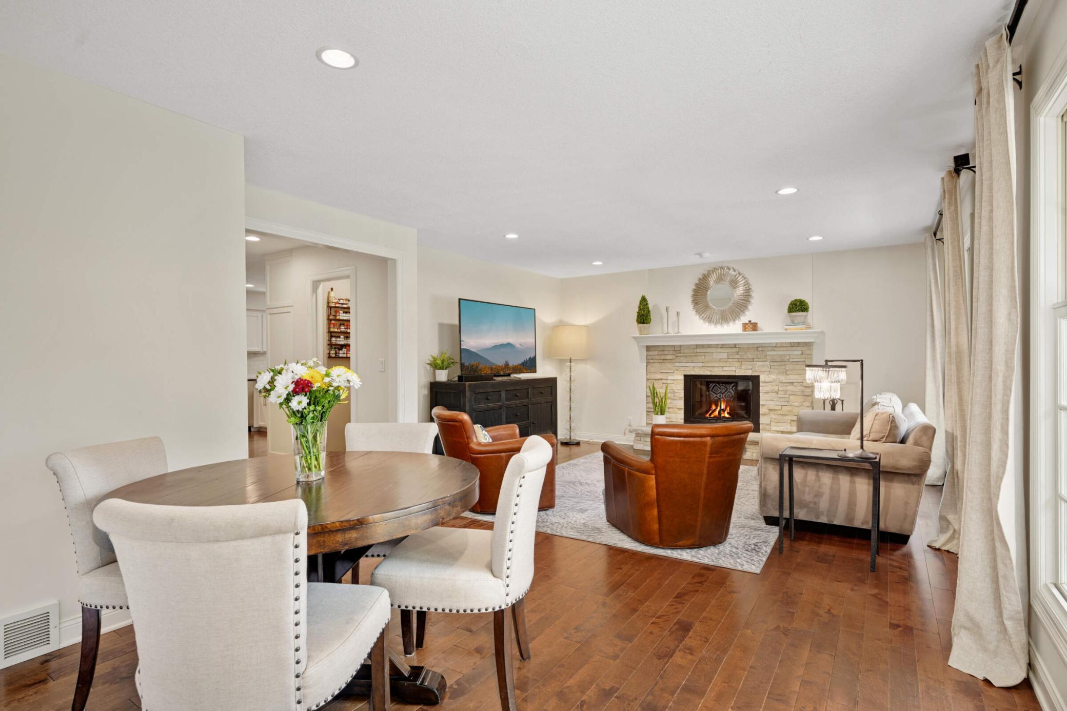 9717 Palmer Road Bloomington, MN 55437 - Photo 8 of 50 Gallery Image 8