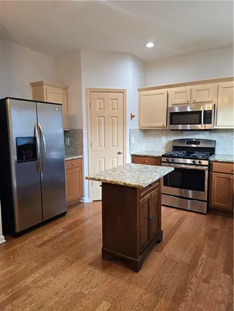 $2,200 | 1934 Dilcrest Drive, Duluth, GA 30096