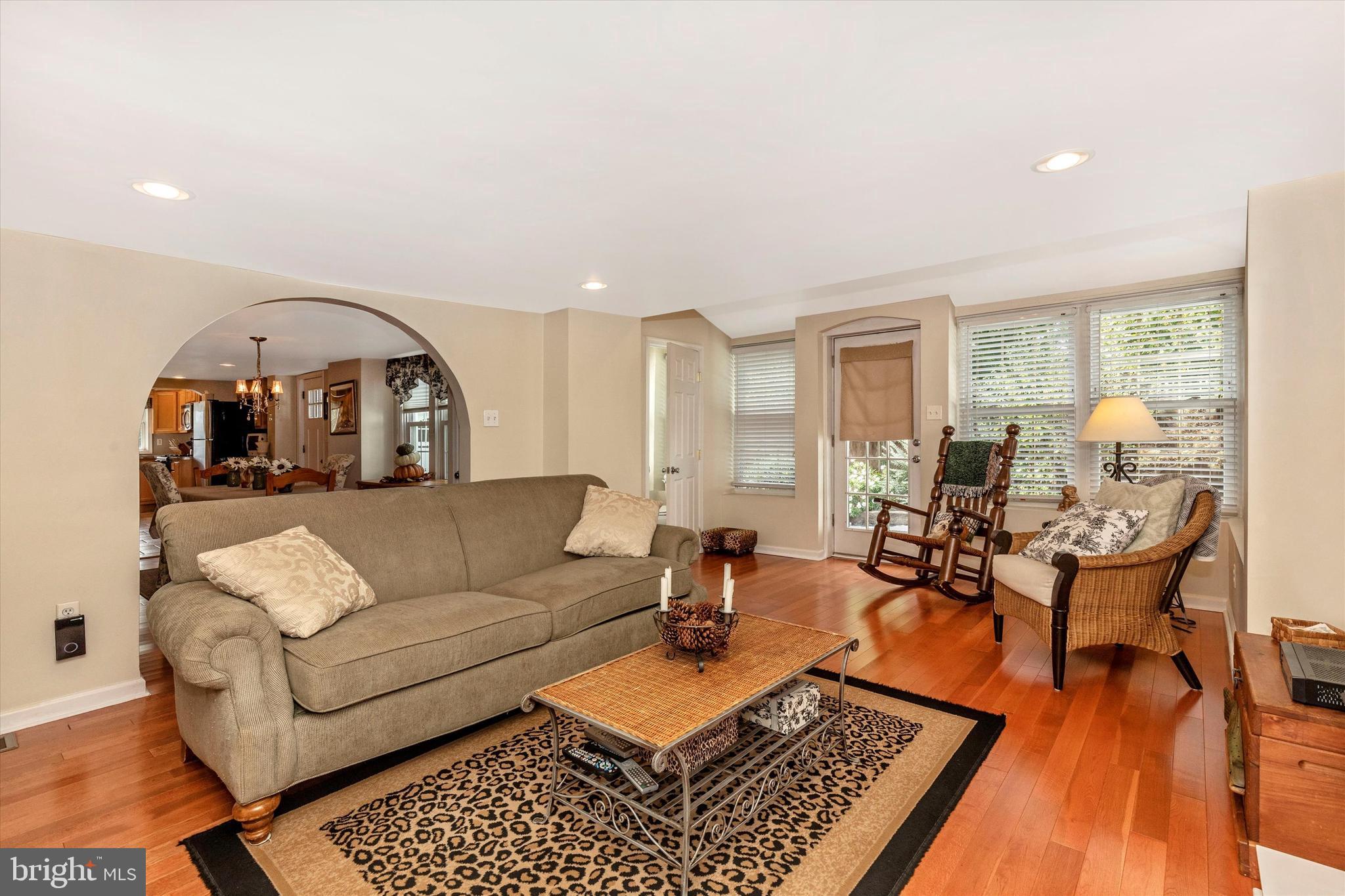94 East Conestoga Road Devon, PA 19333 - Photo 4 of 34 Living room with corner powder room
