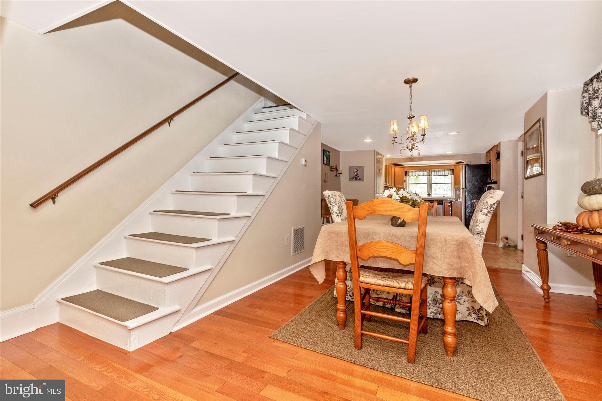 94 East Conestoga Road Devon, PA 19333 - Photo 7 of 34 Dining room