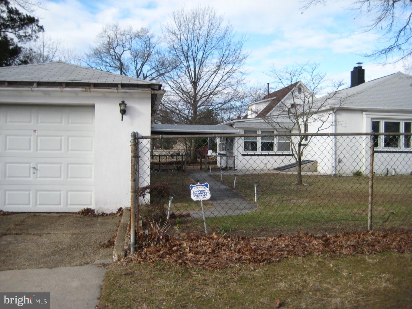 102 Lejune Road Riverton, NJ 08077 - Photo 3 of 14 Garage