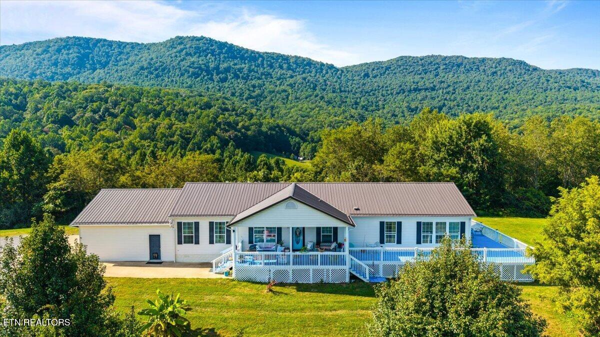 289 Carr Gap Road Speedwell, TN 37870 - Photo 1 of 60 03-289 Carr Gap Rd