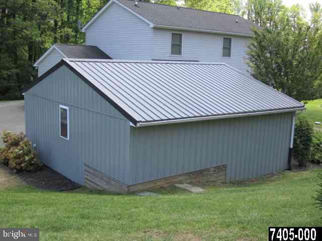241 Morris Road Fawn Grove, PA 17321 - Photo 6 of 25 Gallery Image 6