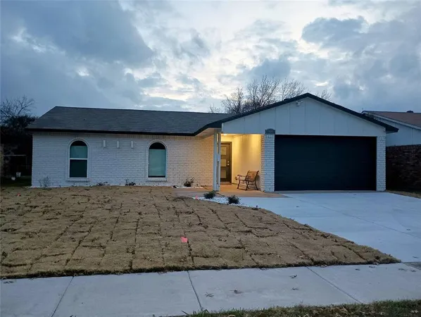 $2,300 | 5408 Gibson Drive, The Colony, TX 75056