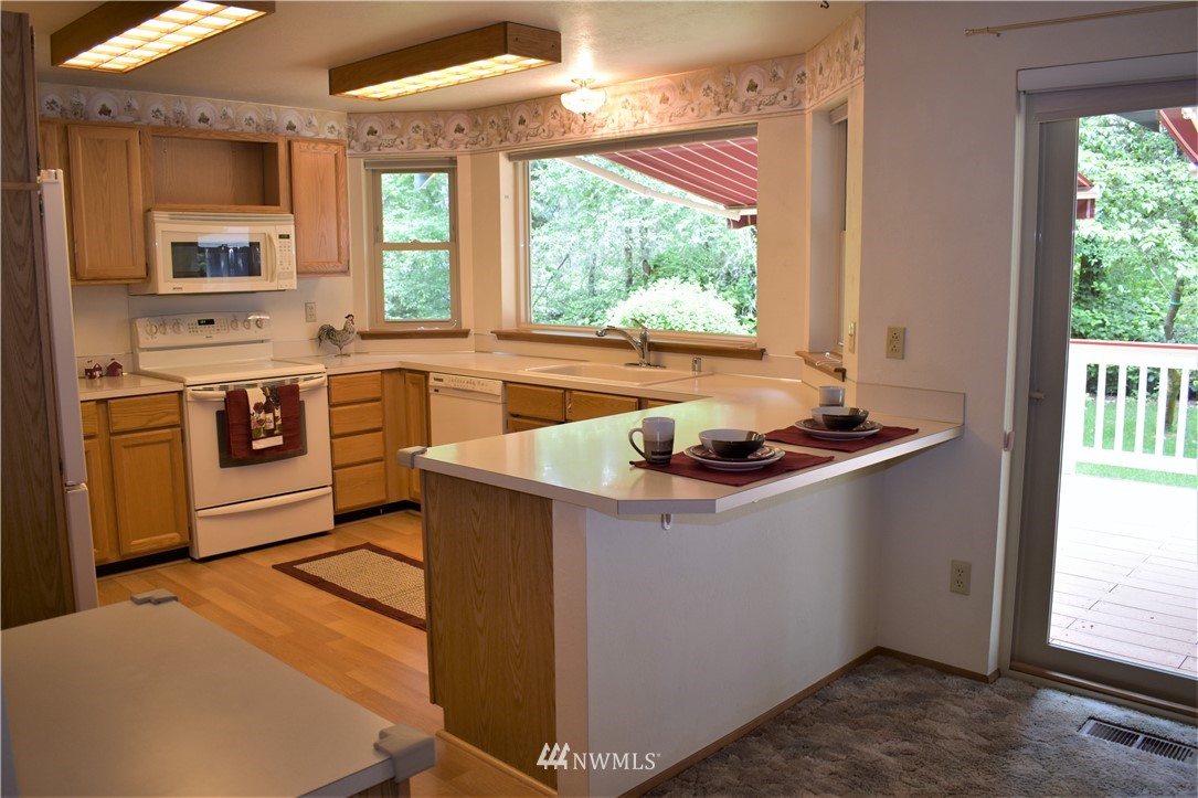 1889 Northeast Madison Road Poulsbo, WA 98370 - Photo 8 of 24 Gallery Image 8