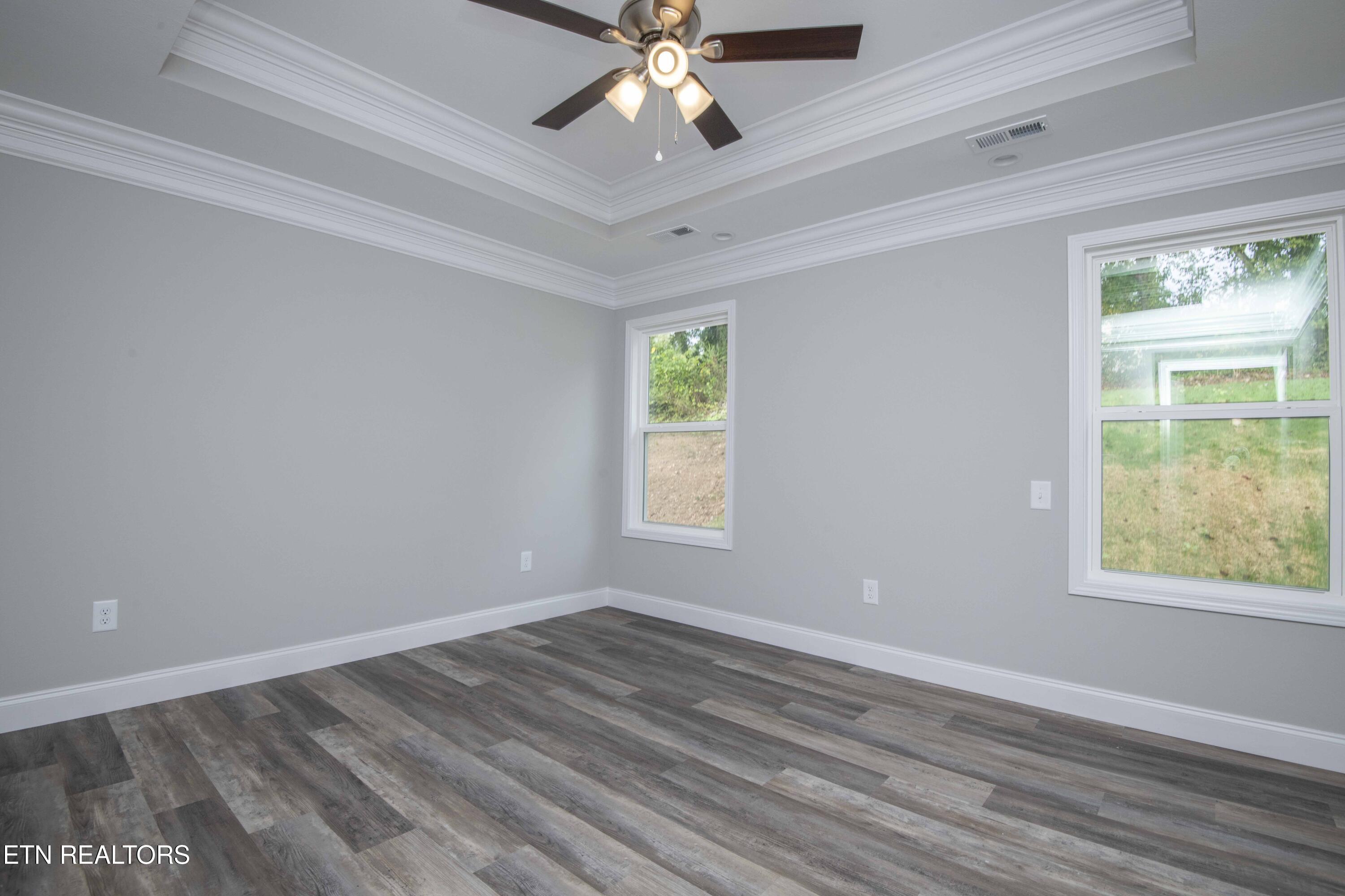 914 McAdoo Street Clinton, TN 37716 - Photo 20 of 42 20_1