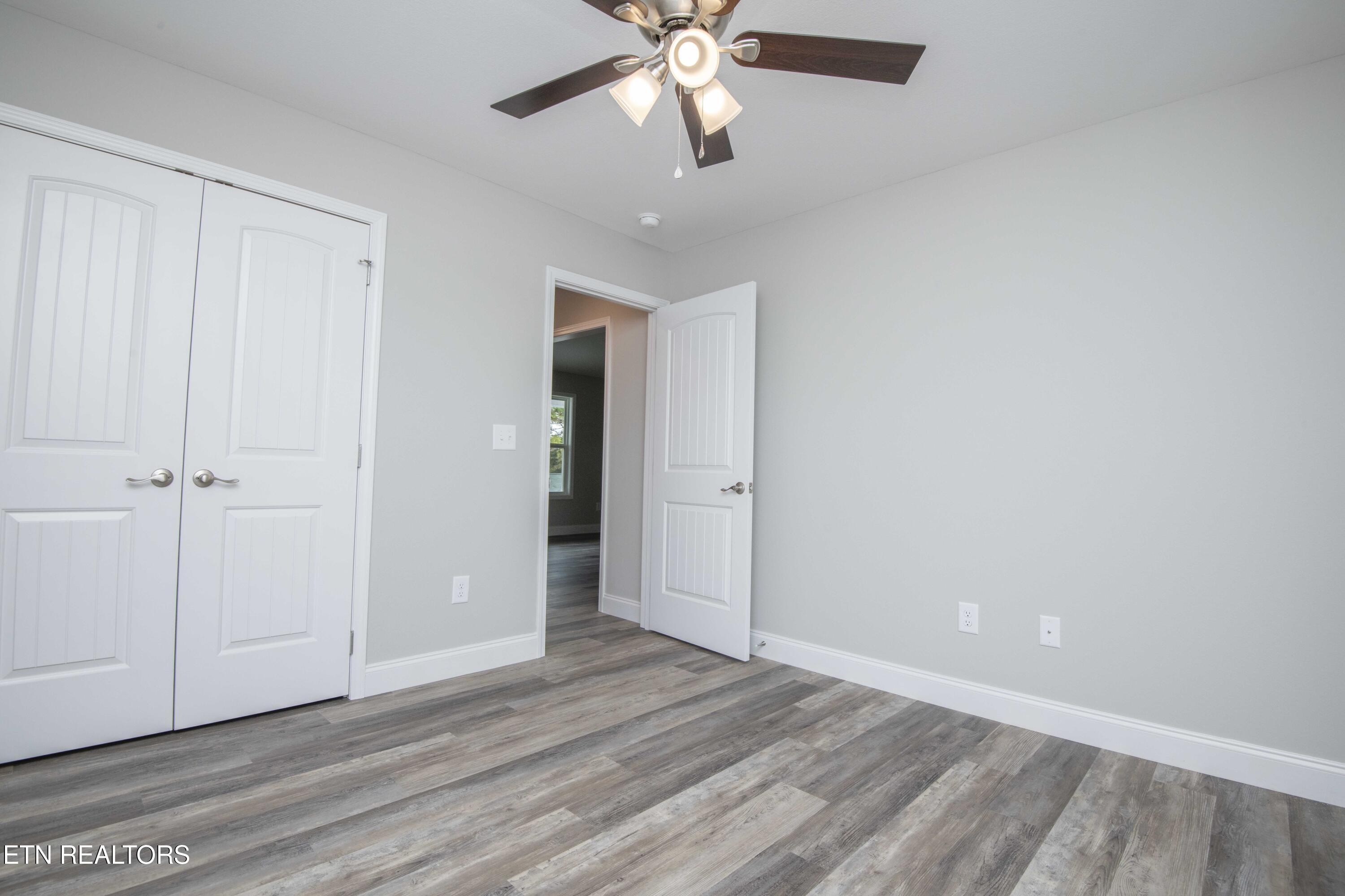 914 McAdoo Street Clinton, TN 37716 - Photo 29 of 42 29_1