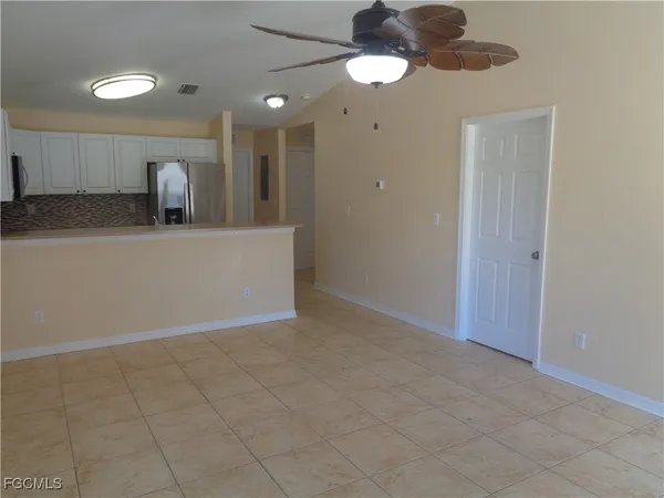 $378,900 | 461-463 Loretta Avenue South, Lehigh Acres, FL 33974