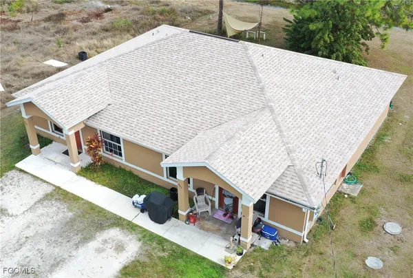 $378,900 | 461-463 Loretta Avenue South, Lehigh Acres, FL 33974