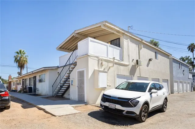 $1,175,000 | 217 Judson Street, Redlands, CA 92374