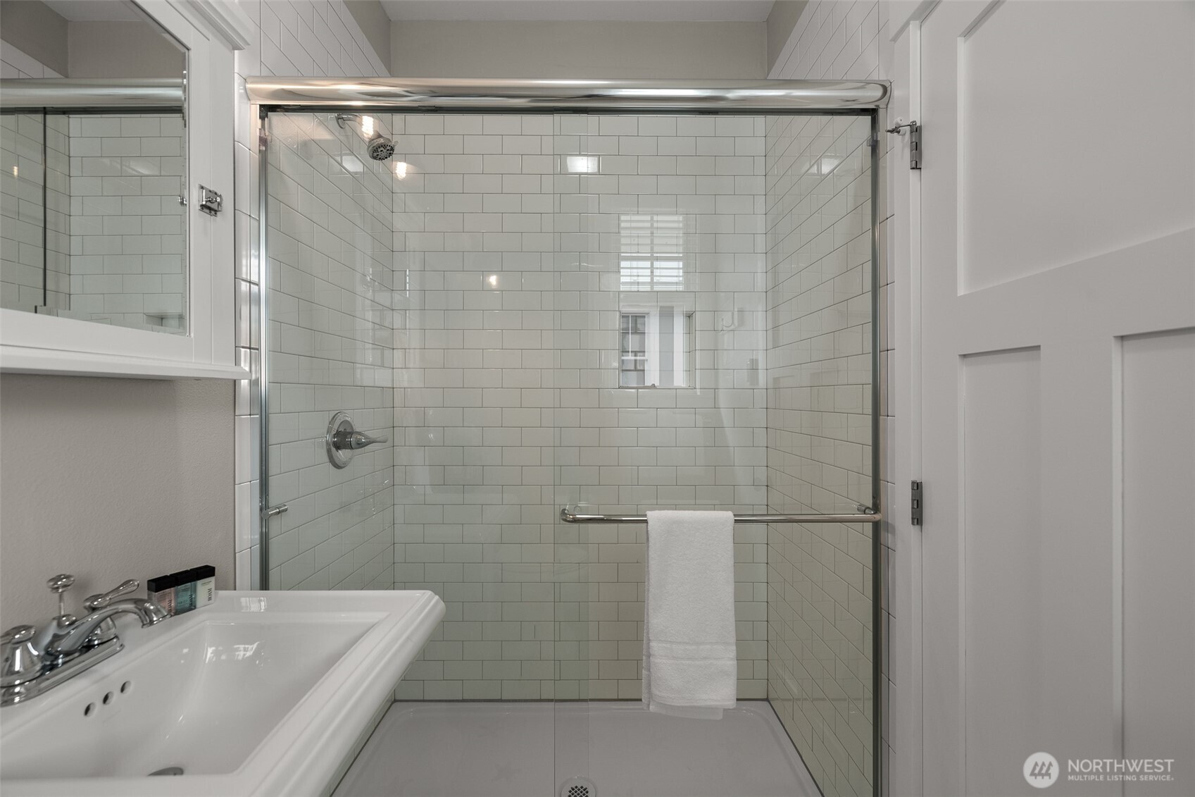 37 Elk Creek Road Raymond, WA 98577 - Photo 19 of 26 a bathroom with a shower and a sink