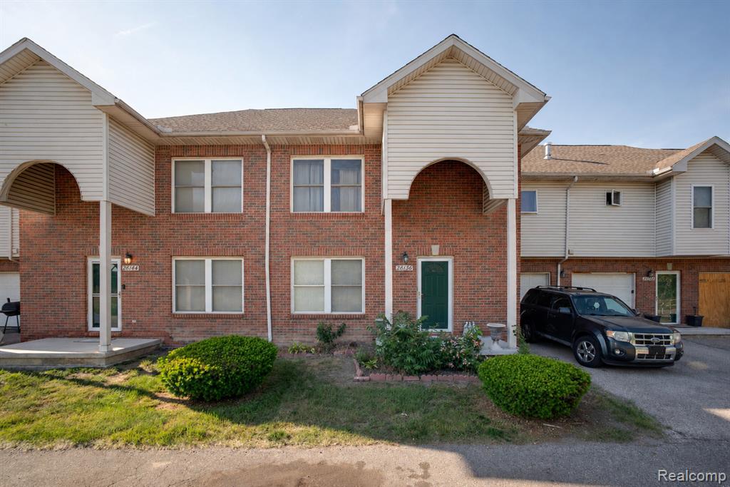 28136 Fortson Lane Inkster, MI 48141 - Photo 1 of 26