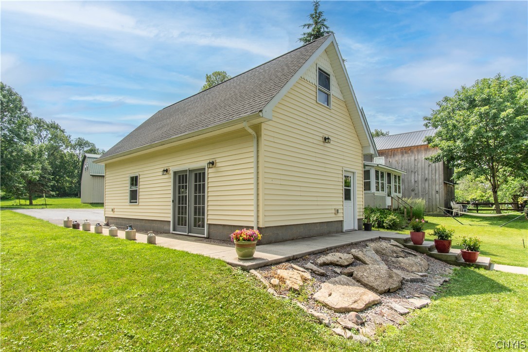 25401 Indian Point Road Chaumont, NY 13622 - Photo 28 of 40