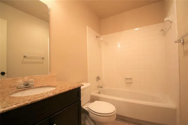 $1,650 | 7204 Northeast Loop 820, North Richland Hills, TX 76180