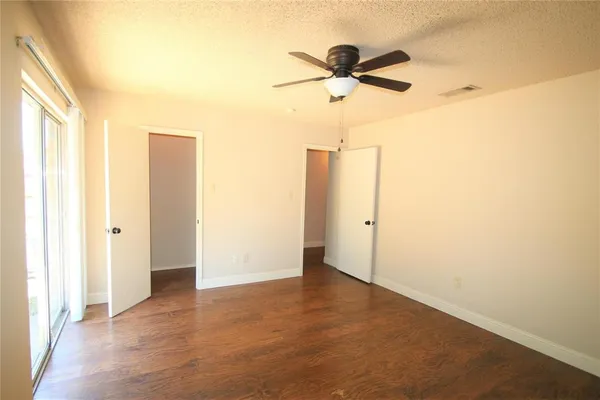 $1,650 | 7204 Northeast Loop 820, North Richland Hills, TX 76180