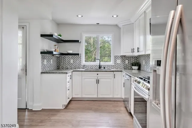 $999,000 | 359 Dogwood Way, Mountainside, NJ 07092