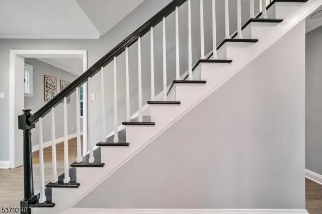 $999,000 | 359 Dogwood Way, Mountainside, NJ 07092