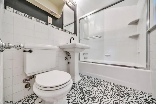 $999,000 | 359 Dogwood Way, Mountainside, NJ 07092