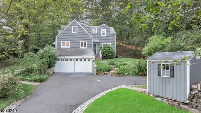 $999,000 | 359 Dogwood Way, Mountainside, NJ 07092