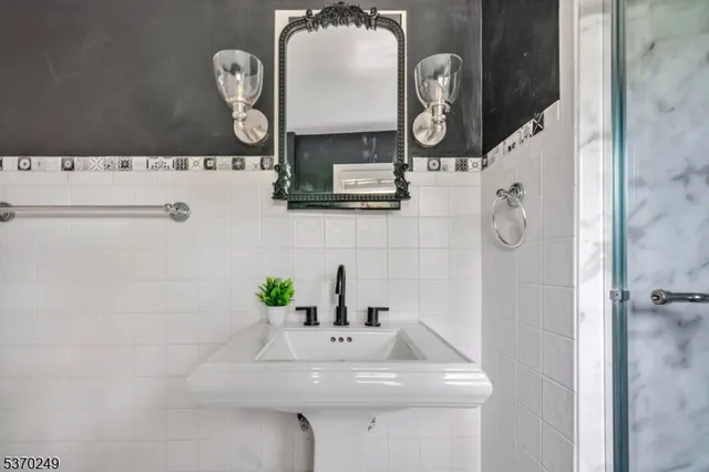 $999,000 | 359 Dogwood Way, Mountainside, NJ 07092