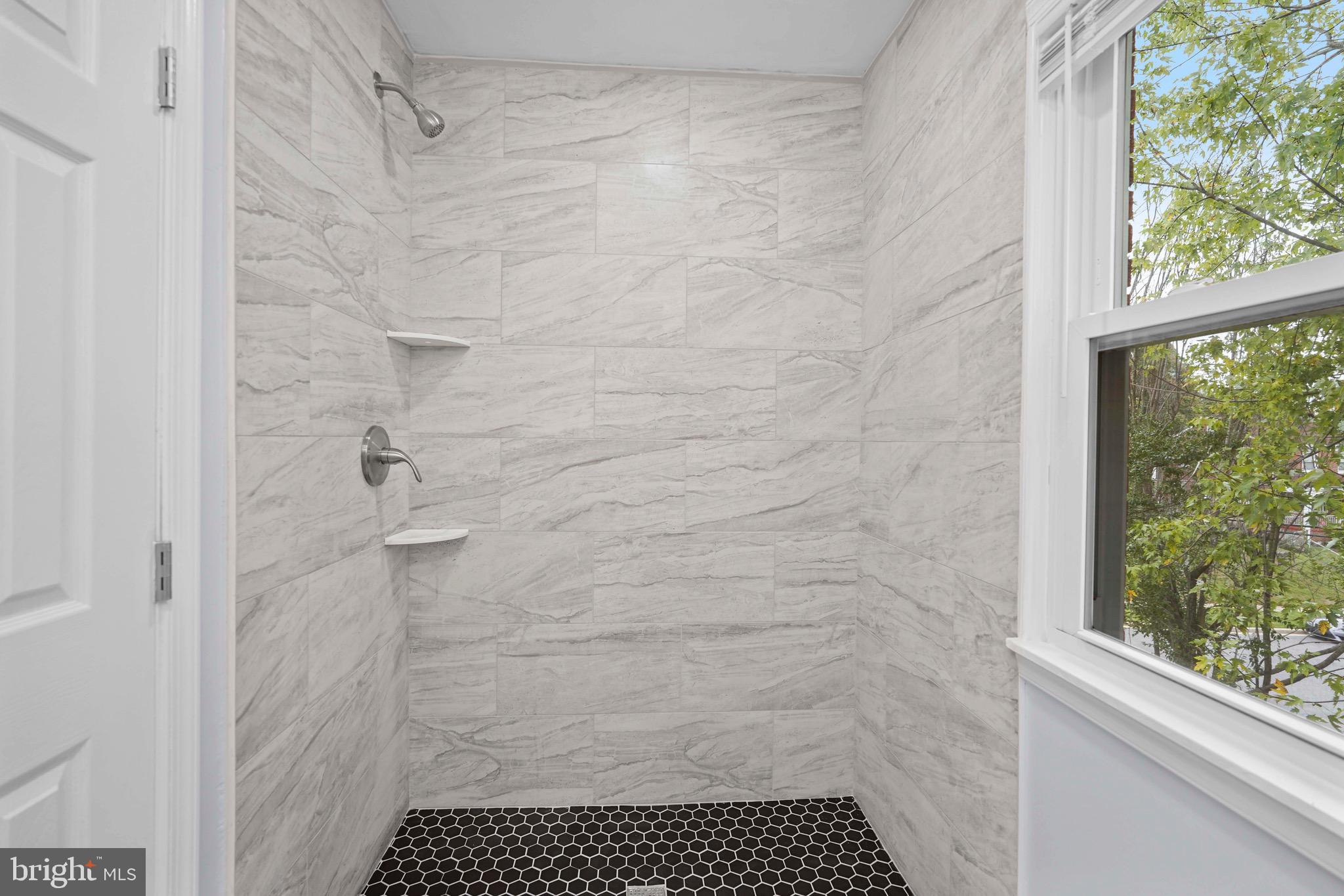 2330 Jameson Street Temple Hills, MD 20748 - Photo 7 of 43