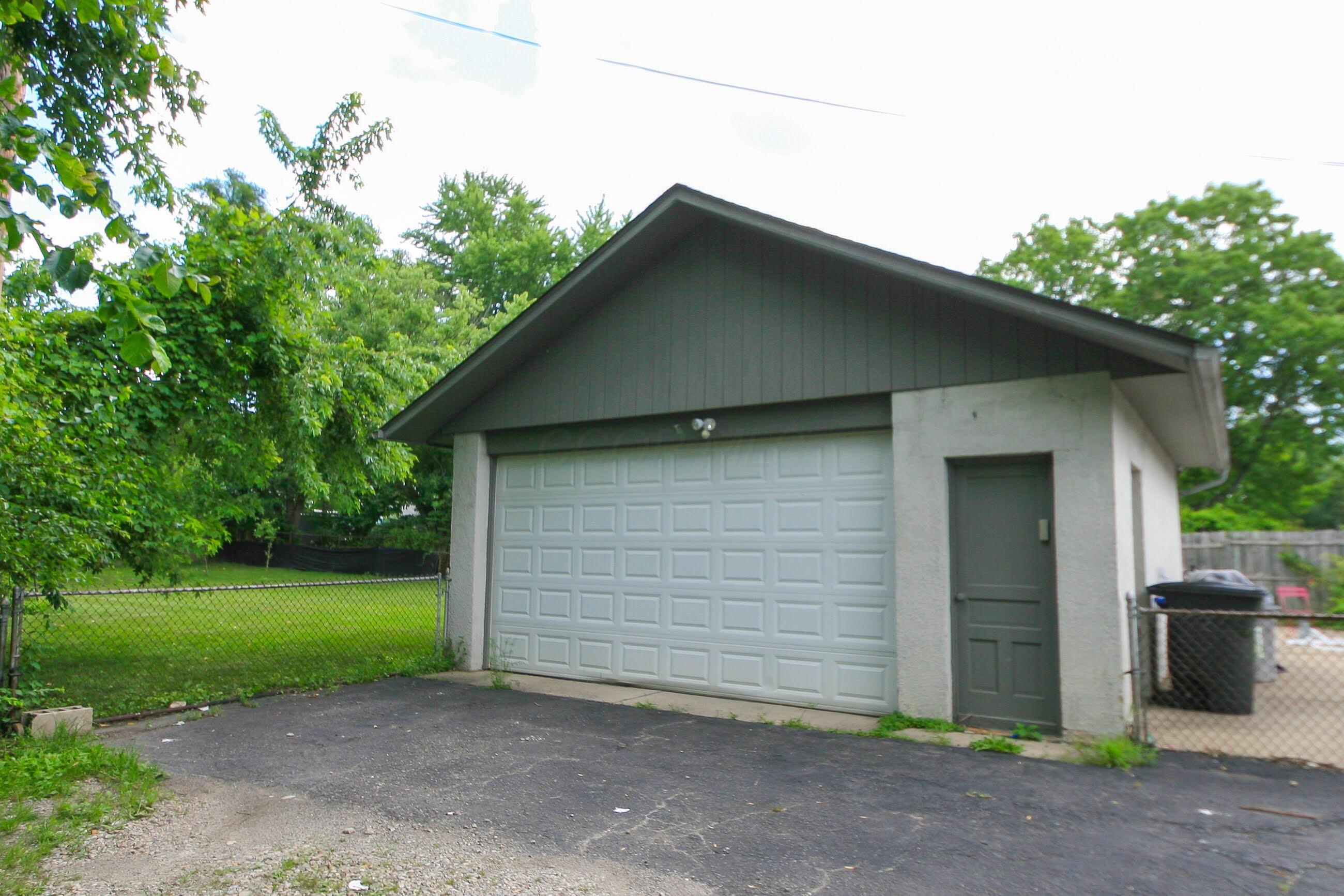 1810 Lehner Road Columbus, OH 43224 - Photo 23 of 25 two car garage with hvac, gas grill hookup, opener