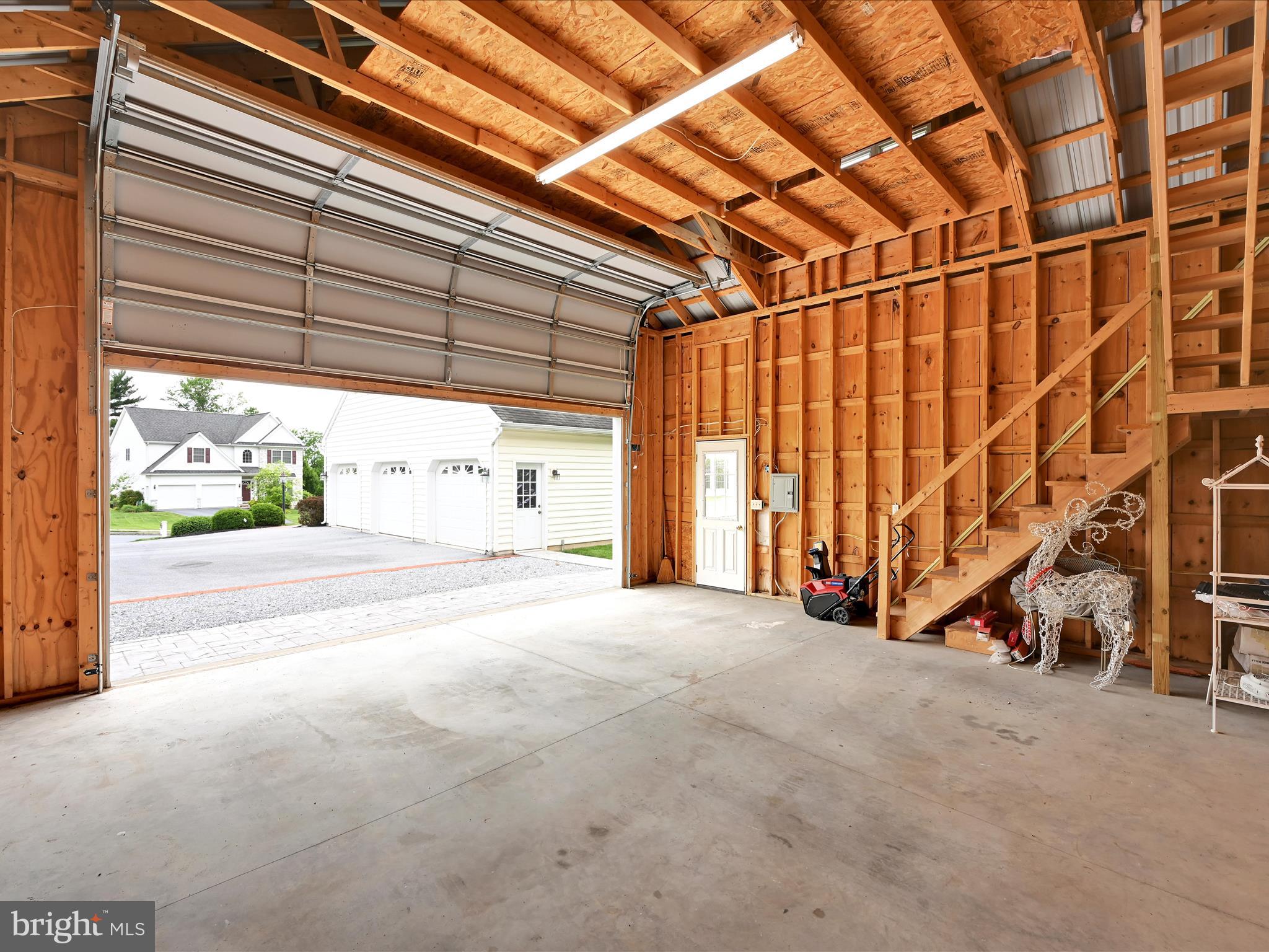 7 West Ridge Road Lititz, PA 17543 - Photo 36 of 40 a view of a porch