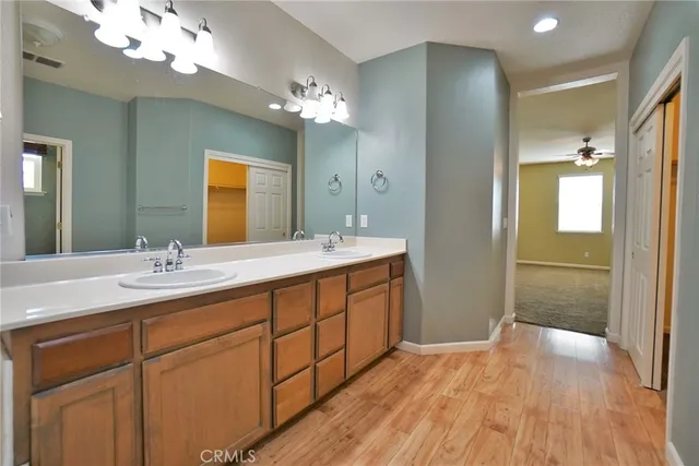 $525,000 | 1095 Paradise Drive, Lemoore, CA 93245