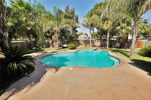 $525,000 | 1095 Paradise Drive, Lemoore, CA 93245