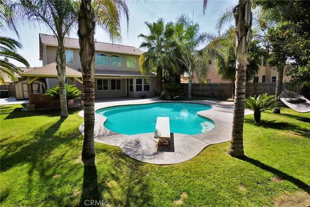 $525,000 | 1095 Paradise Drive, Lemoore, CA 93245