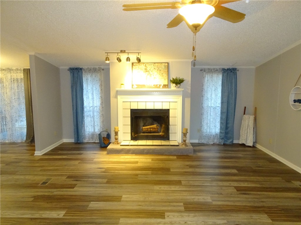 839 Midway Road Pickens, SC 29671 - Photo 2 of 25