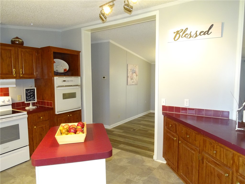 839 Midway Road Pickens, SC 29671 - Photo 8 of 25