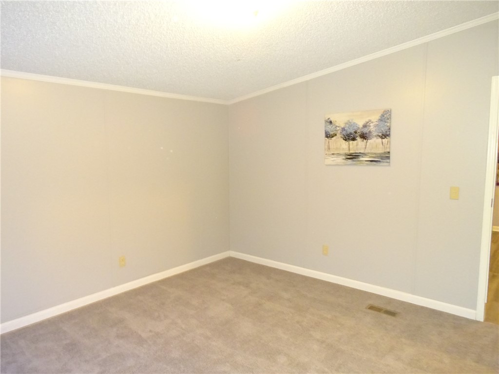 839 Midway Road Pickens, SC 29671 - Photo 10 of 25