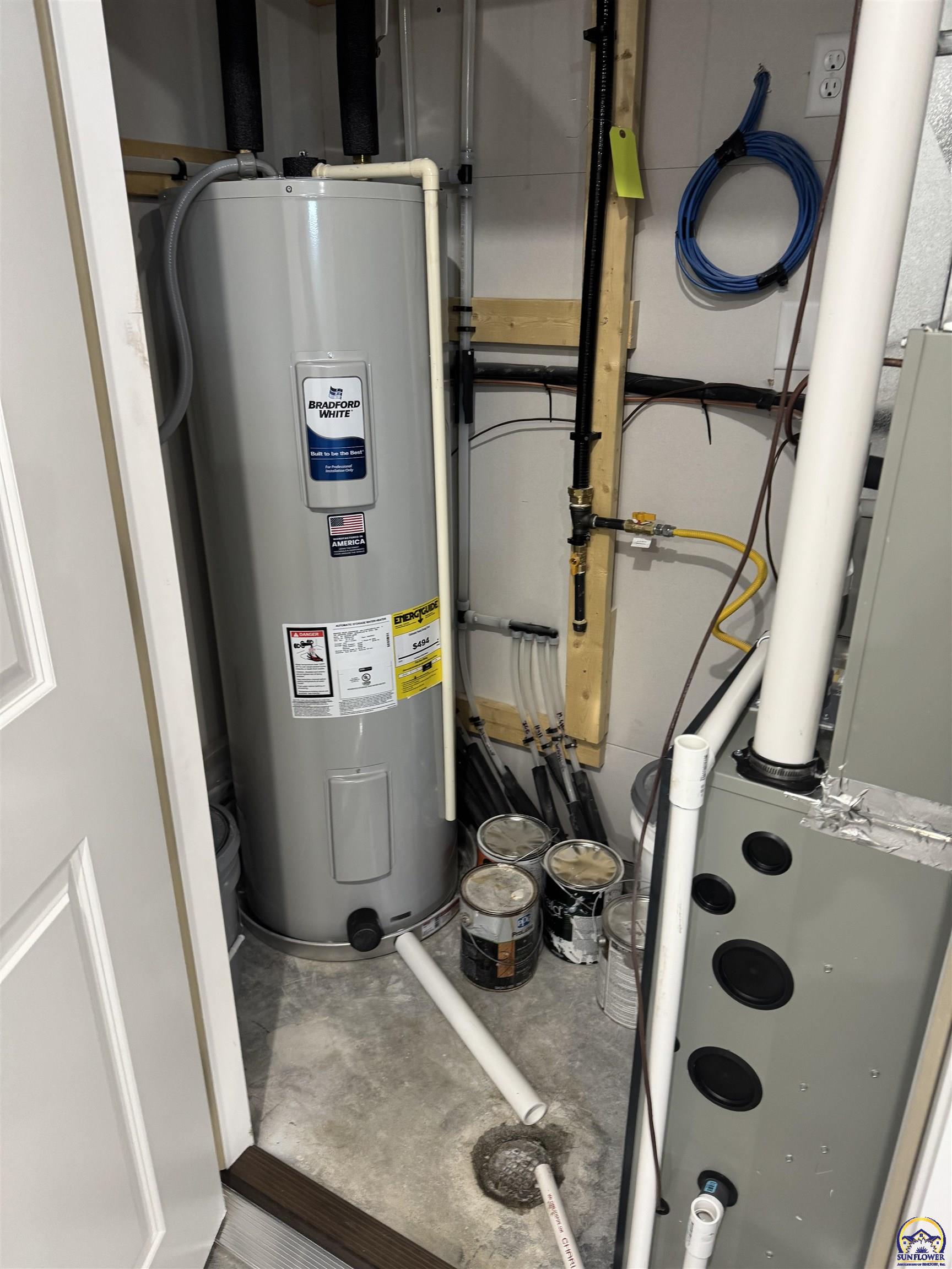 7600 Southwest 24th Terrace Topeka, KS 66614 - Photo 23 of 26