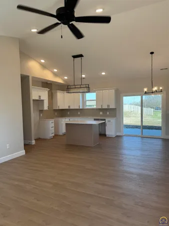 $425,000 | 7600 Southwest 24th Terrace, Topeka, KS 66614