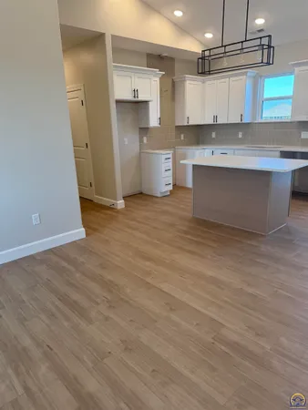 $425,000 | 7600 Southwest 24th Terrace, Topeka, KS 66614