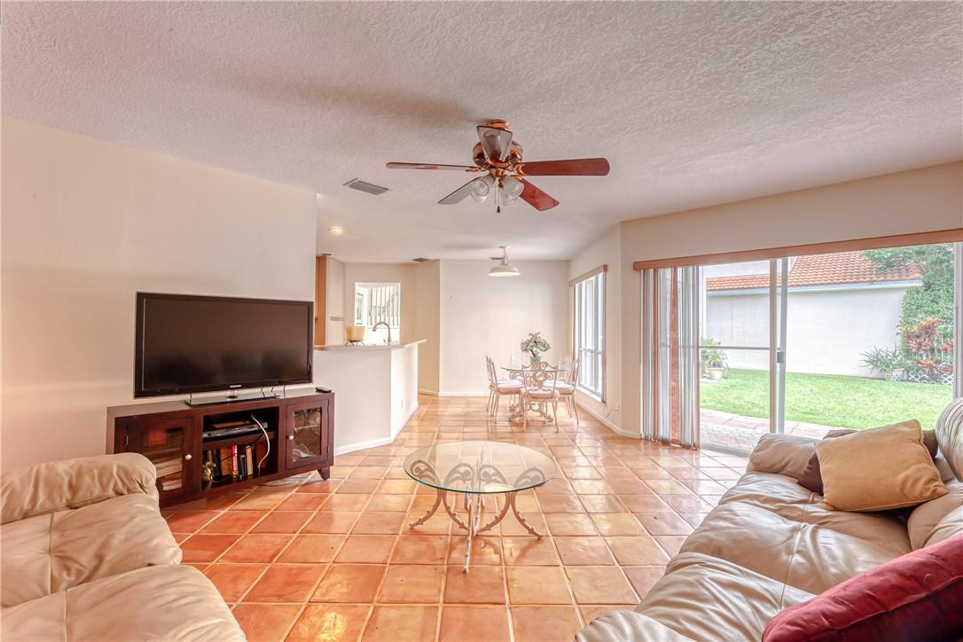 17252 Balboa Point Way Boca Raton, FL 33487 - Photo 6 of 62 Photo 6