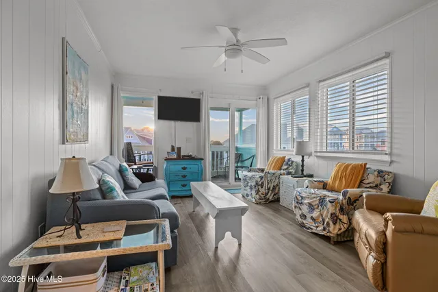 $380,000 | 301 Commerce Way, Unit 360, Atlantic Beach, NC 28512