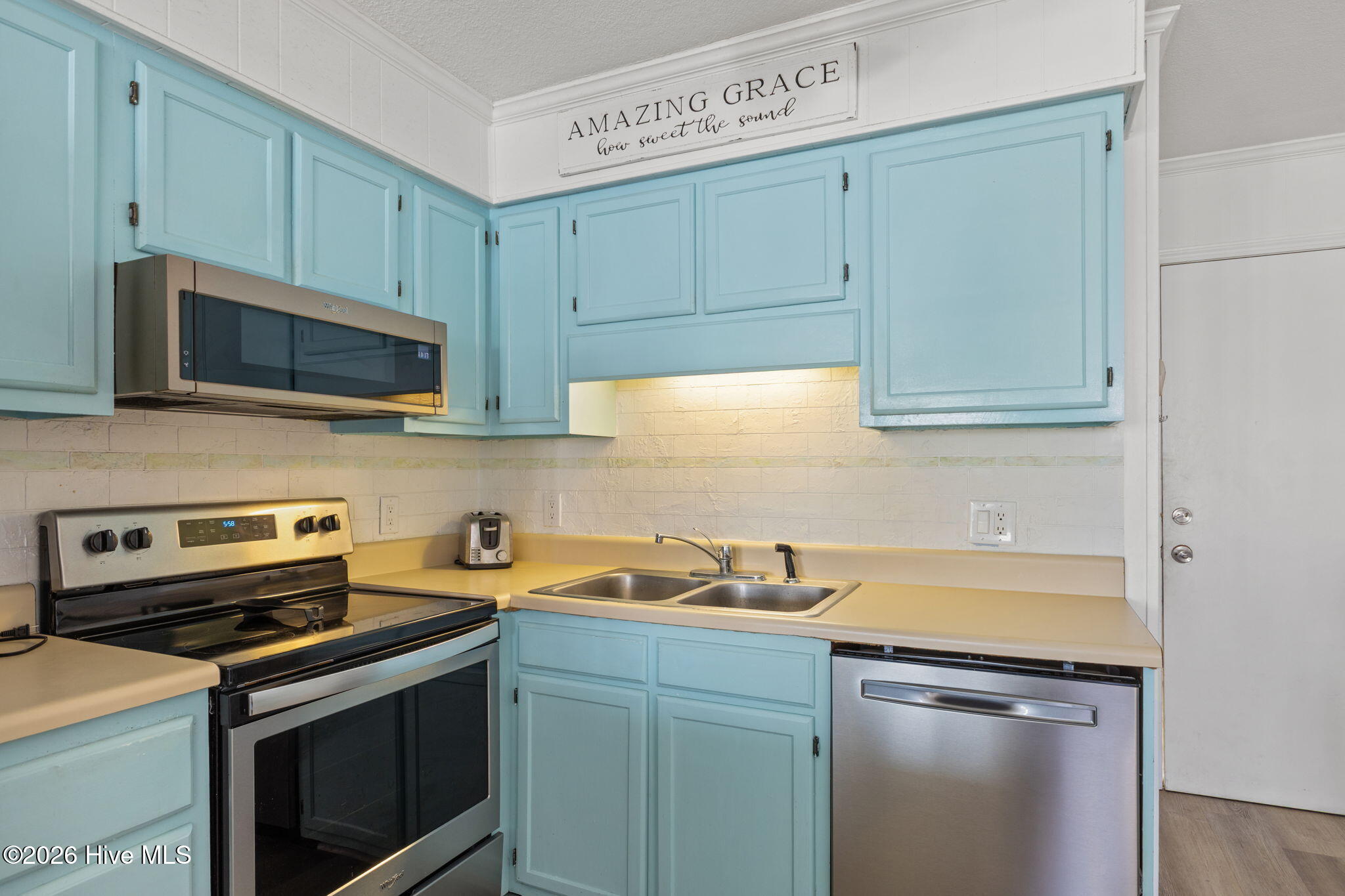 301 Commerce Way, Unit 360 Atlantic Beach, NC 28512 - Photo 9 of 34 8-web-or-mls-1S3A8720