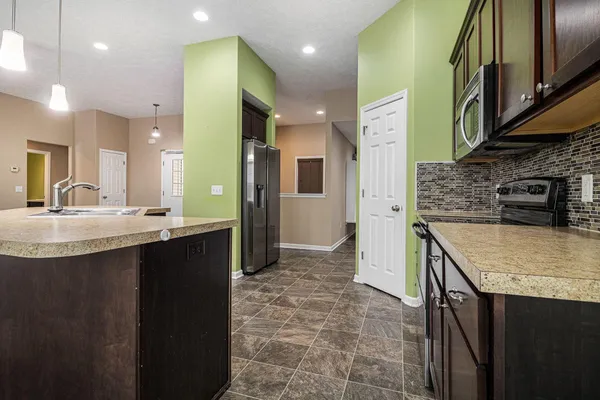 $570,000 | 6768 Northfield Street Southwest, Byron Center, MI 49315