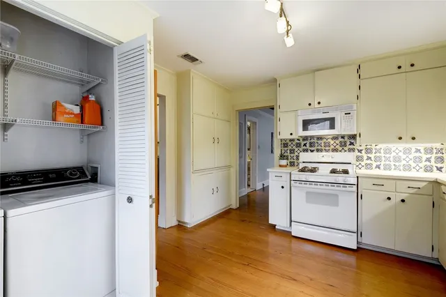 $1,800 | 101 Short Street, Unit A, Smithville, TX 78957